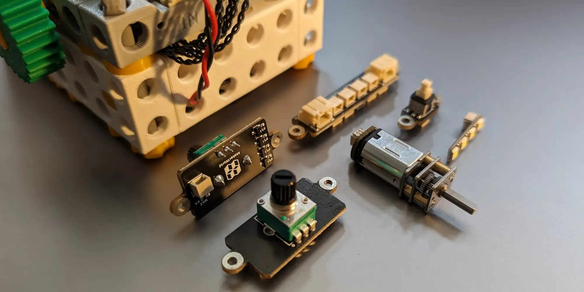 STEMFIE Bambu Lab DIY Electronics Demo V1